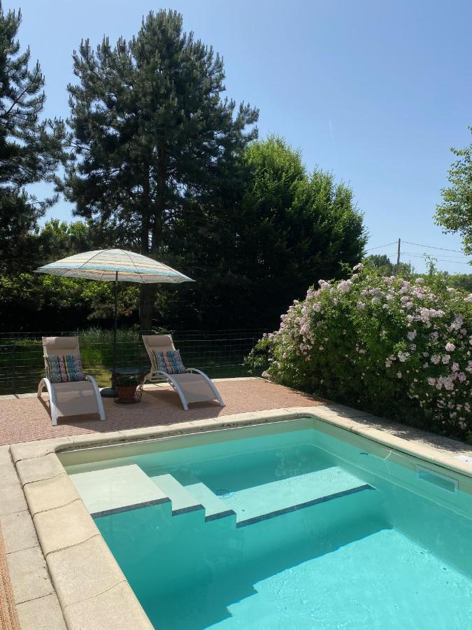 Gite de La Cale de la Clauderie Rigny-Ussé Exterior foto