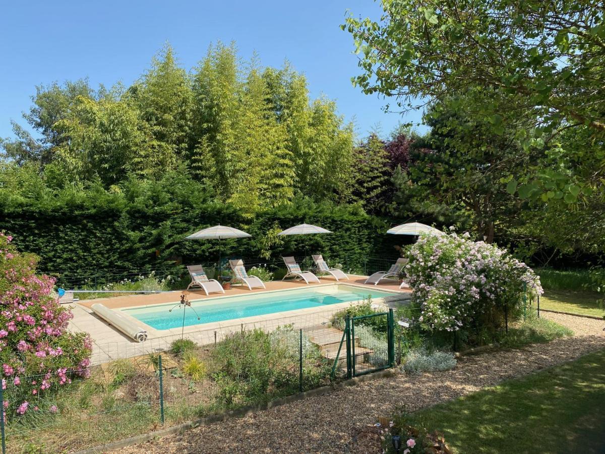 Gite de La Cale de la Clauderie Rigny-Ussé Exterior foto